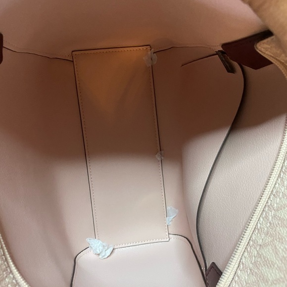 Michael Kors purse and wallet - Picture 6 of 8